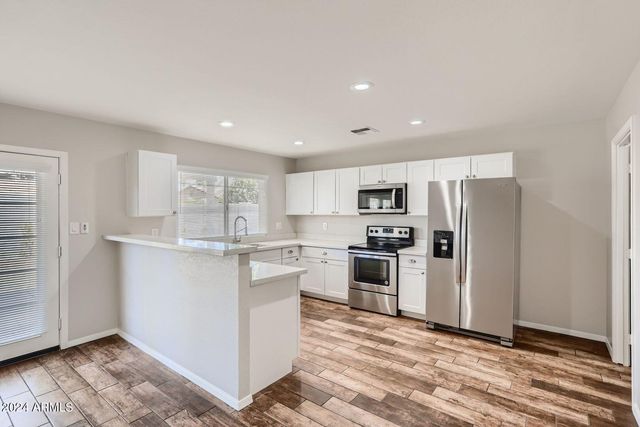 10817 N 46TH Avenue, Glendale, AZ 85304