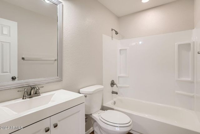 10817 N 46TH Avenue, Glendale, AZ 85304