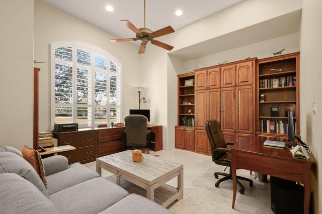 26801 Founders PL, Spicewood, TX 78669