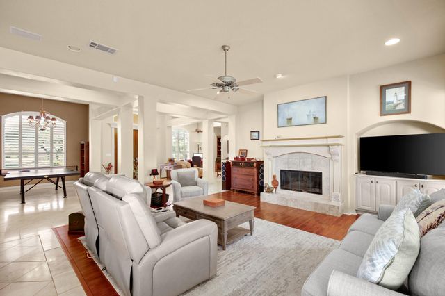 26801 Founders PL, Spicewood, TX 78669