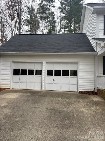 103 Southwick Court, Fletcher, NC 28732