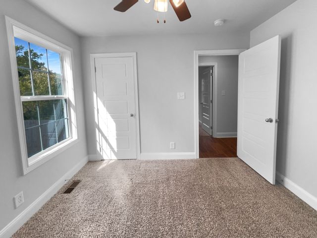 2988 Gibbs Ln, Clarksville, TN 37040