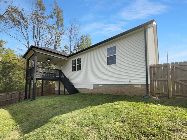 2988 Gibbs Ln, Clarksville, TN 37040