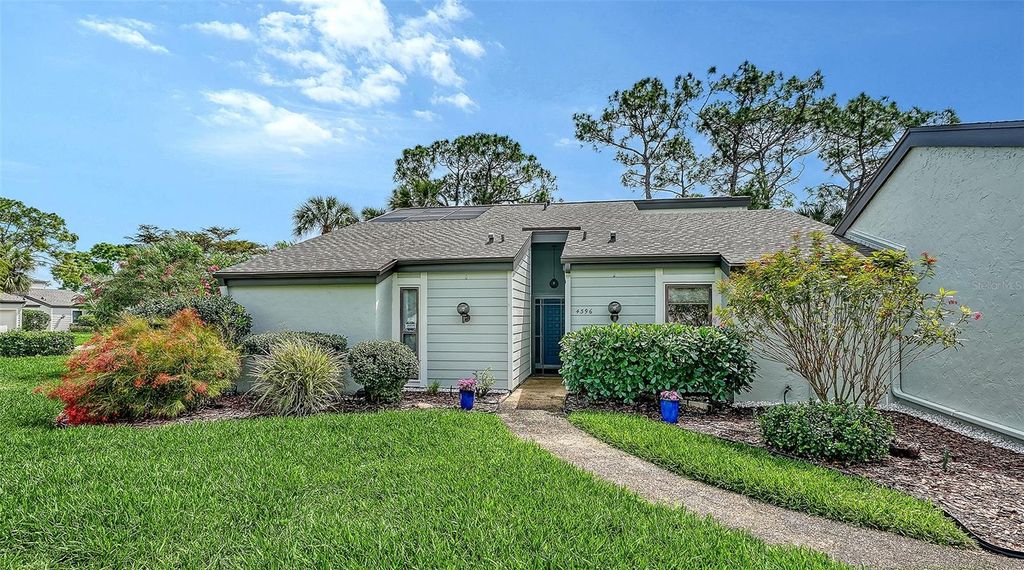 Image 17 of property listing at 4396 WOODMANS CHART 146, Sarasota, FL 34235