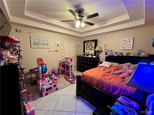 609 Palestina Drive, Weslaco, TX 78596