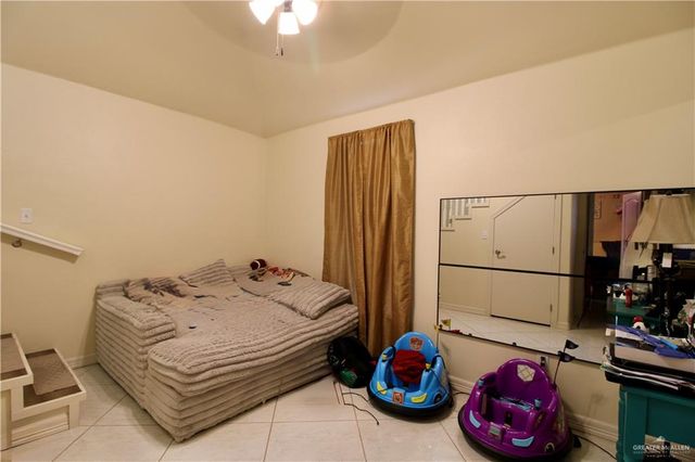 609 Palestina Drive, Weslaco, TX 78596