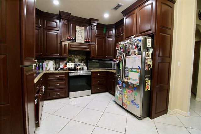 609 Palestina Drive, Weslaco, TX 78596