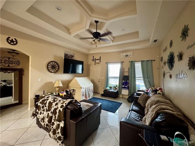 609 Palestina Drive, Weslaco, TX 78596