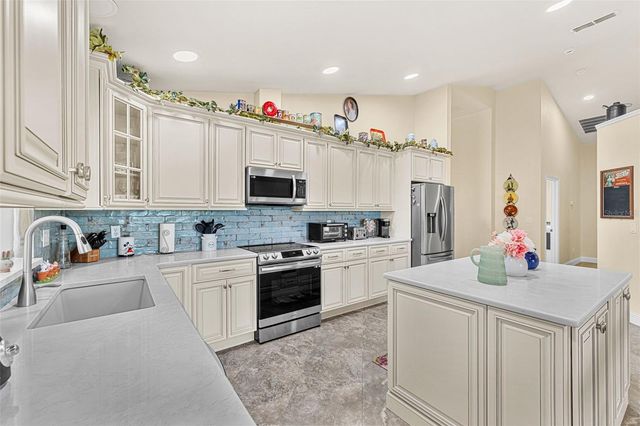 2868 OCONNELL DRIVE, Kissimmee, FL 34741