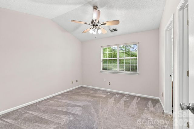 3274 Summercroft Lane, Charlotte, NC 28269