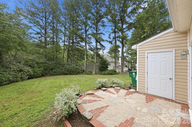 3274 Summercroft Lane, Charlotte, NC 28269