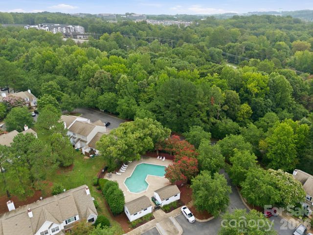 3274 Summercroft Lane, Charlotte, NC 28269