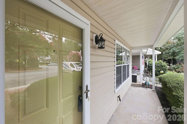 3274 Summercroft Lane, Charlotte, NC 28269