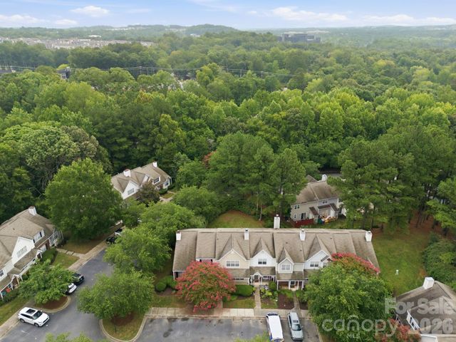 3274 Summercroft Lane, Charlotte, NC 28269