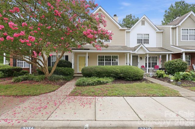 3274 Summercroft Lane, Charlotte, NC 28269
