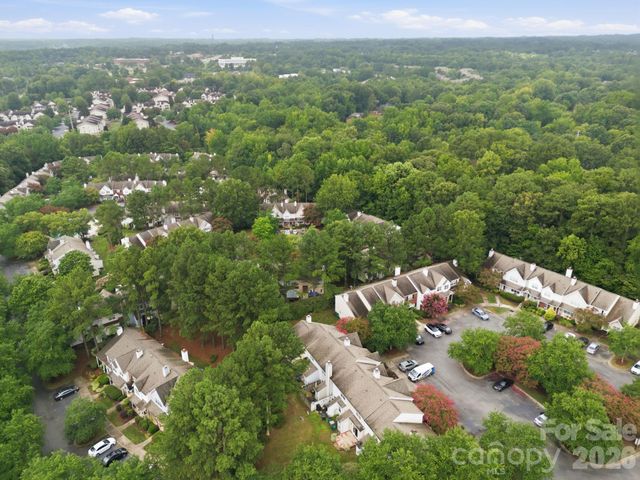 3274 Summercroft Lane, Charlotte, NC 28269