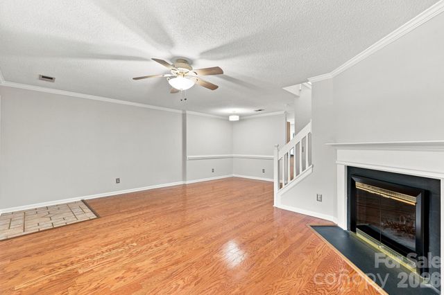 3274 Summercroft Lane, Charlotte, NC 28269