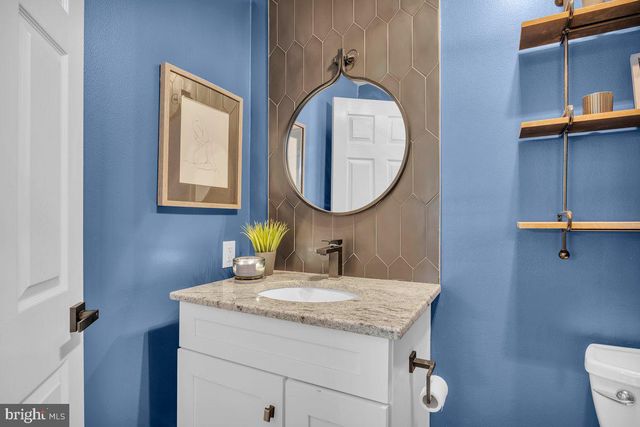 419 RADIX RD, Williamstown, NJ 08094