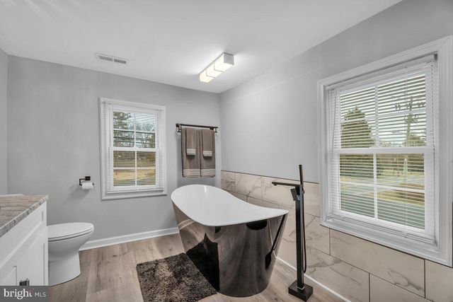 419 RADIX RD, Williamstown, NJ 08094