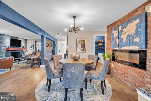 419 RADIX RD, Williamstown, NJ 08094