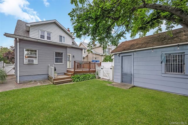 59 Vernon Avenue, Rockville Centre, NY 11570