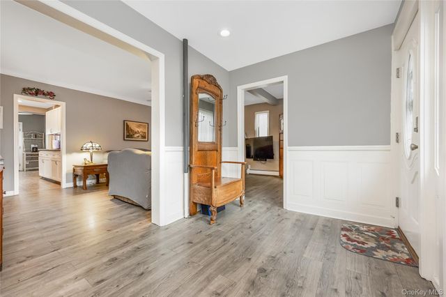 59 Vernon Avenue, Rockville Centre, NY 11570