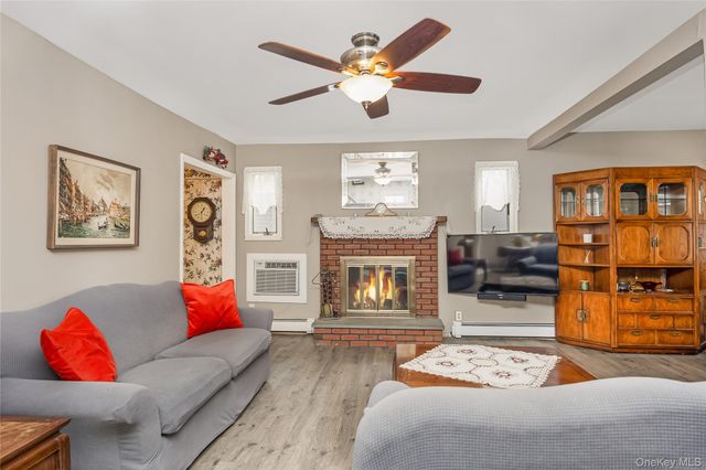 59 Vernon Avenue, Rockville Centre, NY 11570