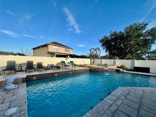 2693 PATRICIAN CIRCLE, Kissimmee, FL 34746