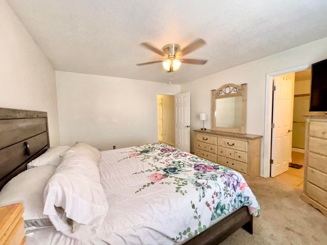 651 Little Wings Loop SW, Los Lunas, NM 87031