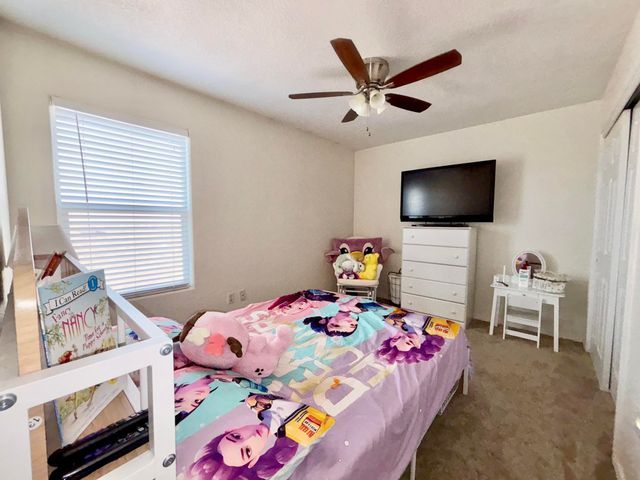 651 Little Wings Loop SW, Los Lunas, NM 87031