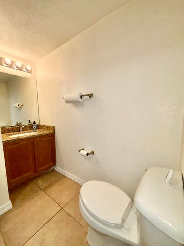 651 Little Wings Loop SW, Los Lunas, NM 87031