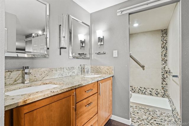 2880 S Locust Street 709N, Denver, CO 80222