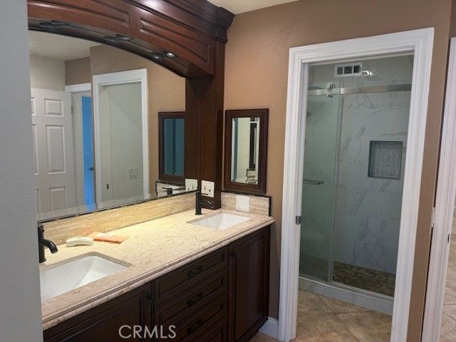 6105 Stonehurst plaza, Yorba Linda, CA 92886