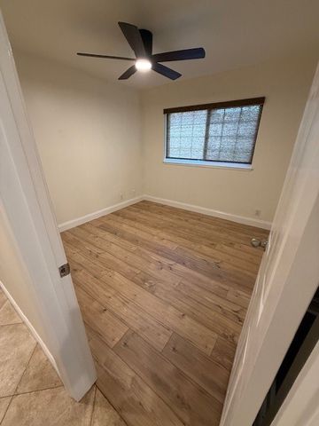 6105 Stonehurst plaza, Yorba Linda, CA 92886