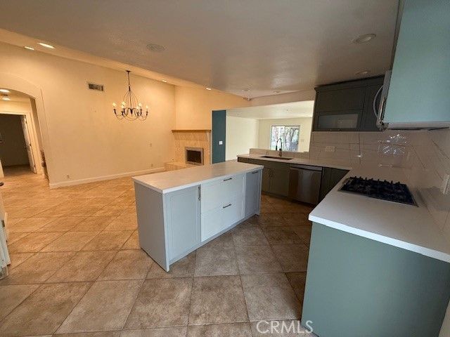 6105 Stonehurst plaza, Yorba Linda, CA 92886