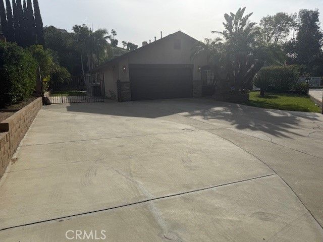 6105 Stonehurst plaza, Yorba Linda, CA 92886