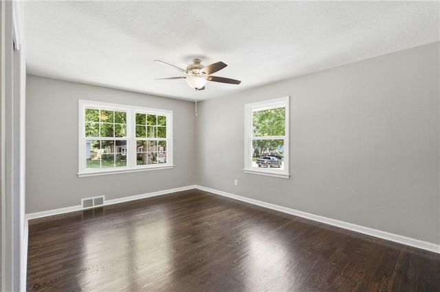 6012 Goodman Street, Merriam, KS 66202