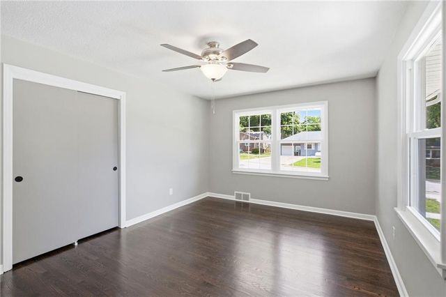 6012 Goodman Street, Merriam, KS 66202