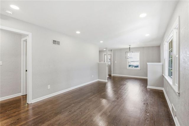 6012 Goodman Street, Merriam, KS 66202