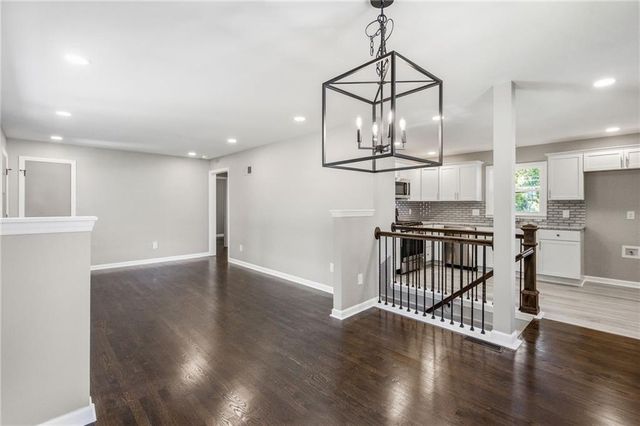 6012 Goodman Street, Merriam, KS 66202