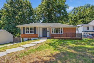 6012 Goodman Street, Merriam, KS 66202