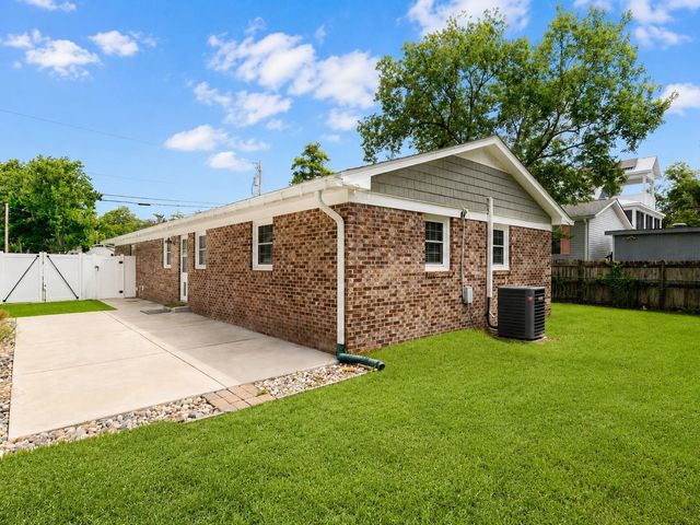 715 Cypress Dr., Surfside Beach, SC 29575