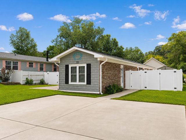 715 Cypress Dr., Surfside Beach, SC 29575
