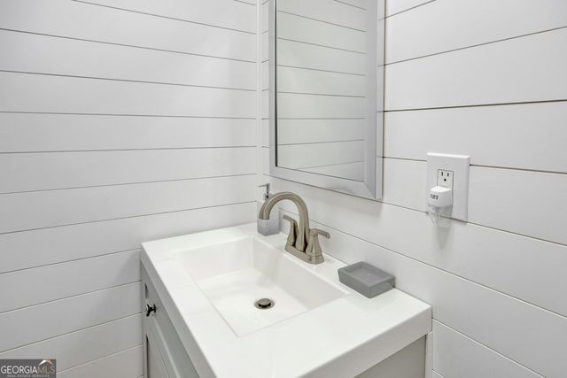 480 Friar Tuck Circle, Covington, GA 30014