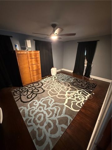 908 Hazen St, New Castle, PA 16105
