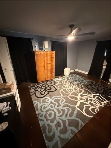 908 Hazen St, New Castle, PA 16105