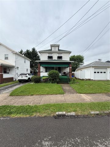908 Hazen St, New Castle, PA 16105