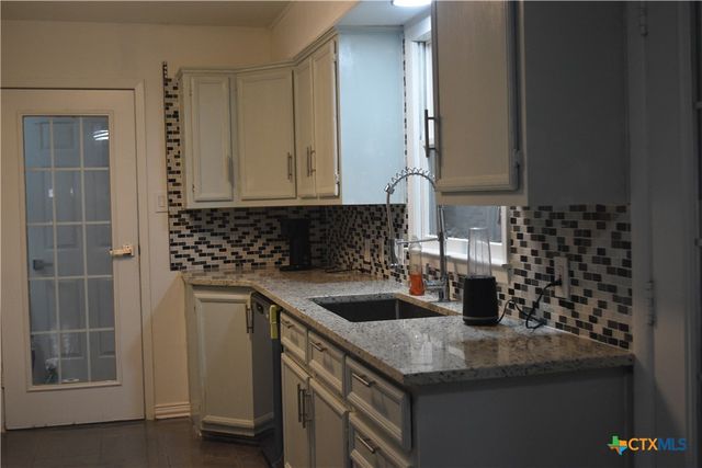 305 Goodnight Drive, Killeen, TX 76541