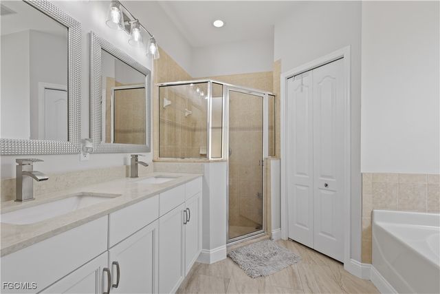 12938 Stone Tower LOOP, Fort Myers, FL 33913