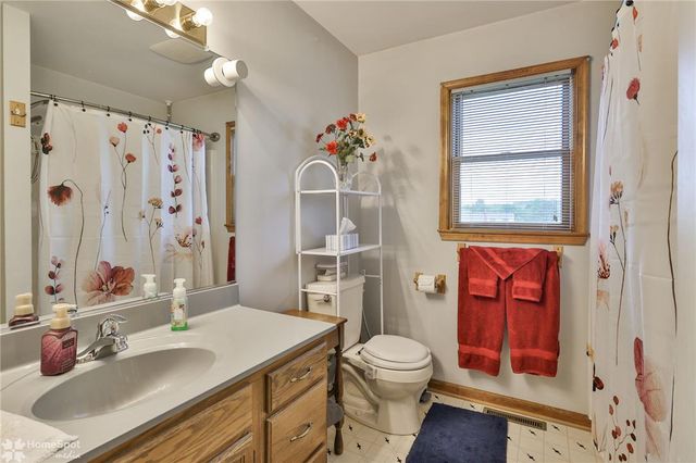 7049 Carriage Drive, Upper Saucon Twp, PA 18036